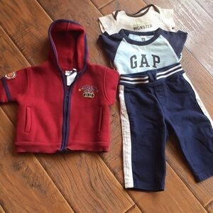 COPY - Bundle Boys Pants/Jacket/Onesies - 6 Months